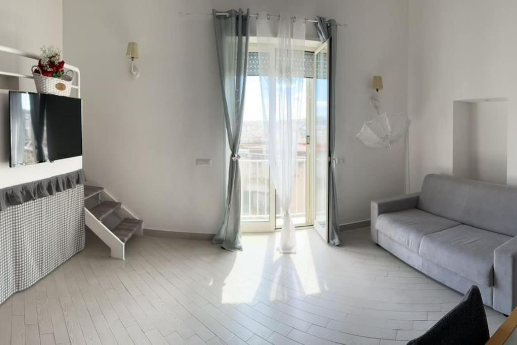 Apartment White House *